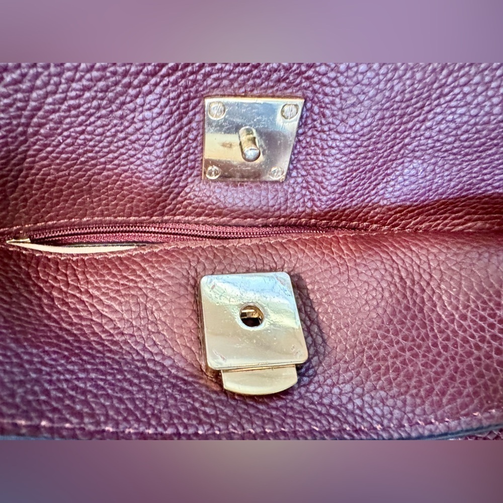 Mulberry | Pebbled Leather Fold-Over Cross-Clutch - Picture 10 of 12
